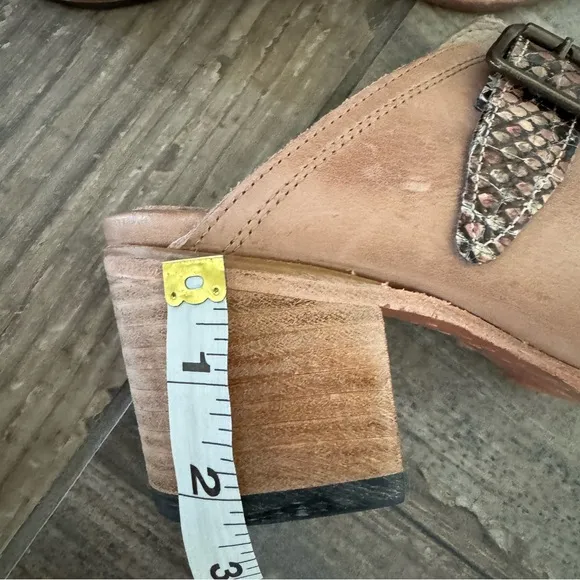 Freebird Caprice Sandals Women’s size 9