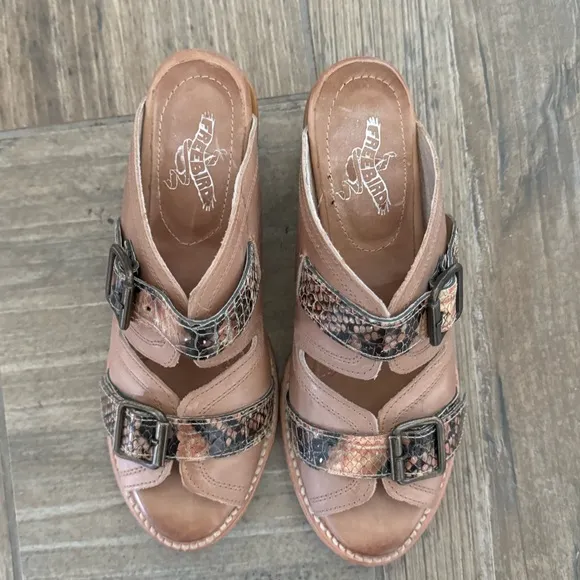 Freebird Caprice Sandals Women’s size 9