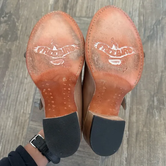 Freebird Caprice Sandals Women’s size 9