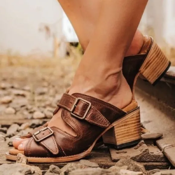Freebird Shoes Caprice Leather Strappy Open-Toe Block-Heel Slide Cognac 8 GUC