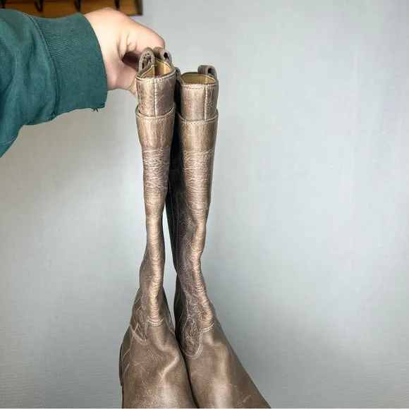 FRYE | 7.5 Tan Brown Distressed Leather Riding Boots Paige Tall