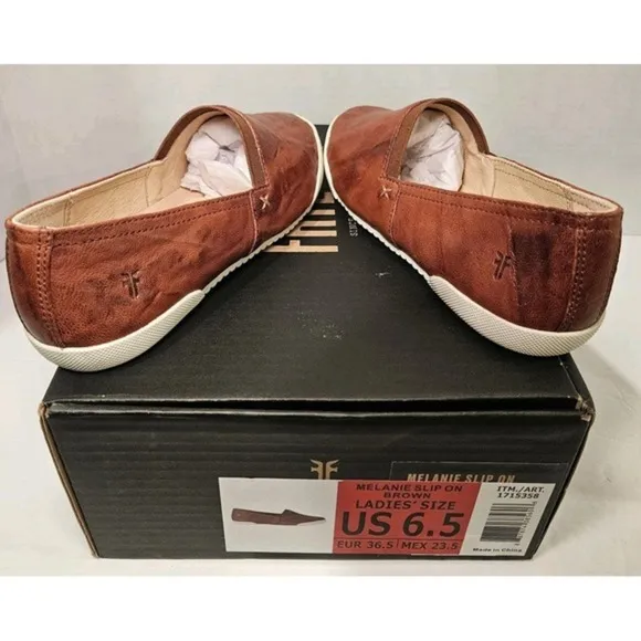 FRYE &quot;Melanie&quot; Women's  Leather Slip-On / Size 6.5 /‎ Color Brown / New