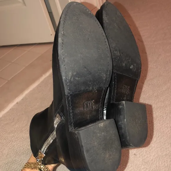 Frye Demi leather zipper leather boots
