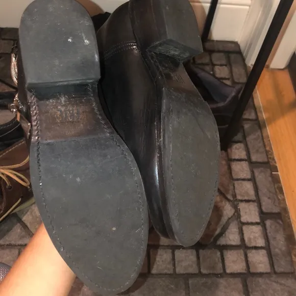 Frye Demi leather zipper leather boots