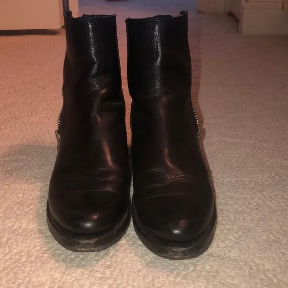 Frye Demi leather zipper leather boots