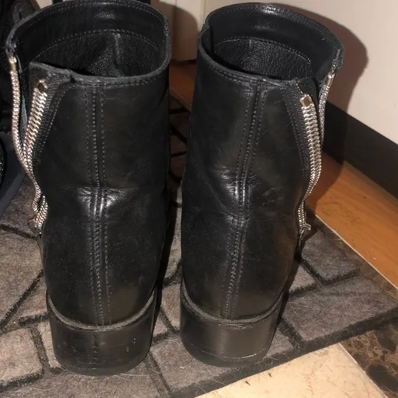 Frye Demi leather zipper leather boots