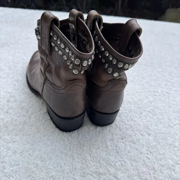 Frye Diana Short Western Studded Distressed Leather Boots Womens 7.5 Brown Ankle
