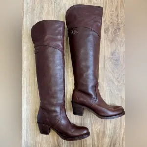 Frye Jane Tall Cuff in Dark Brown Boots Size 7 LNC