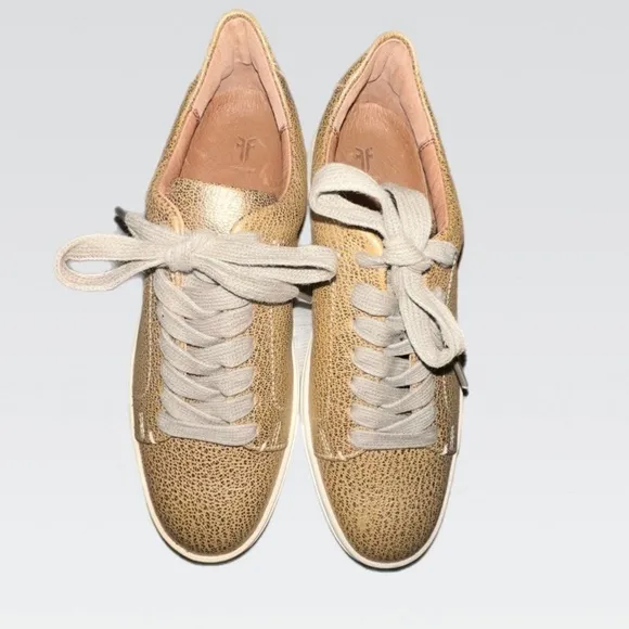 FRYE Low Lace Up Sneakers Size 6.5M Ivy Metallic Gold Leather