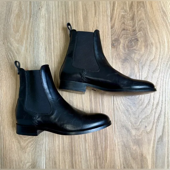 Frye Melissa Chelsea Boots for Women Size 8 B NWOT
