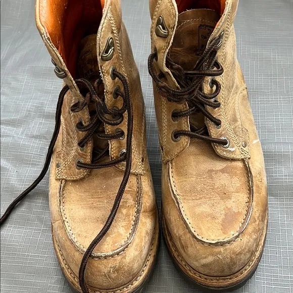 Frye Men's Tan Leather Boots