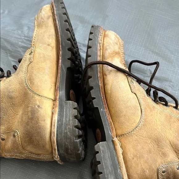 Frye Men's Tan Leather Boots