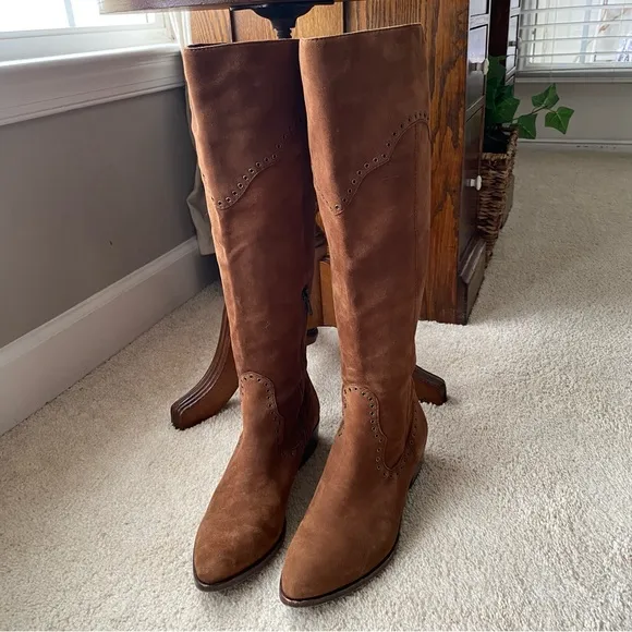 Frye Ray Grommet Brown Suede Women's Boots 9.5 NWOT