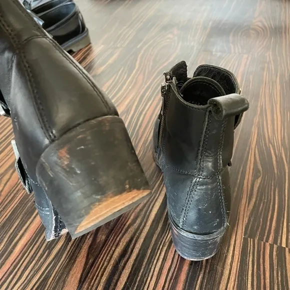 Frye Sabrina Double Buckle 77477 Womens Black Leather Zipper Casual Dress Boots