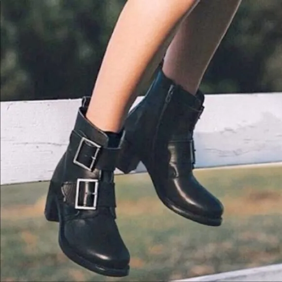 Frye Sabrina Double Buckle 77477 Womens Black Leather Zipper Casual Dress Boots