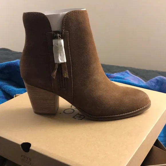 Frye suede boots!!! FIRM