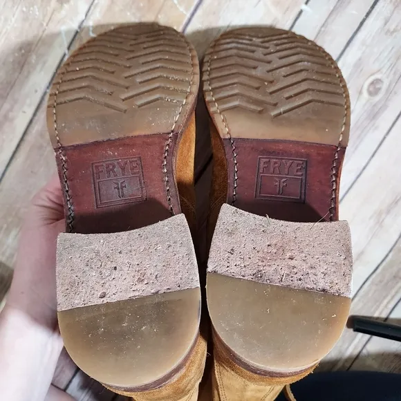 Frye Veronica Shortie Cognac oiled suede boots 8.5