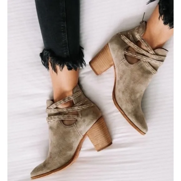 Frye Women's Naomi Pickstitch Ash Suede Shooties Ankle Boots Size 7