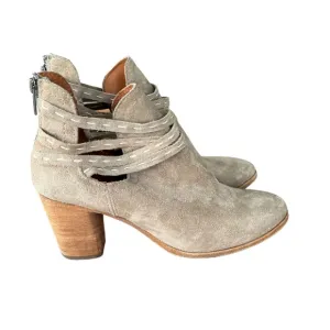 Frye Women's Naomi Pickstitch Ash Suede Shooties Ankle Boots Size 7