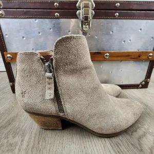 Frye Judith Ash Suede Double Zip Ankle Boots size 8