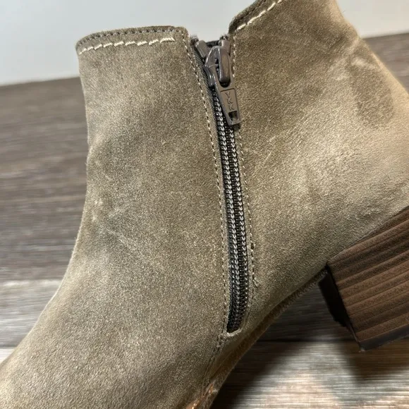 Gabor suede leather boots woman’s size 8.5 US (d81)