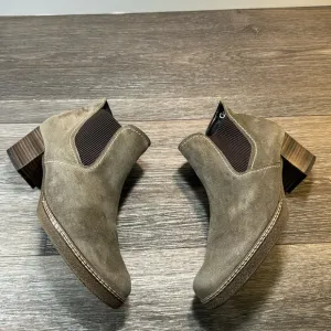 Gabor suede leather boots woman’s size 8.5 US (d81)