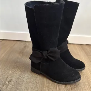 GB Girls Gianni Bini Black Suede Tall Riding Boots with Bow Accent size 8