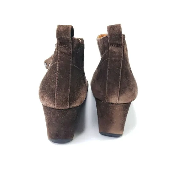 Gentle soul Ridgual suede boots size9