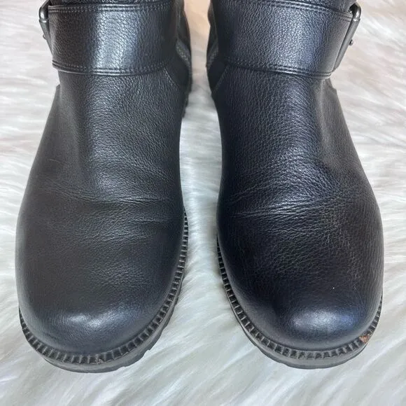 Gentle Souls by Kenneth Cole Women's Buckled Up Riding Boot Black Leather Moto B