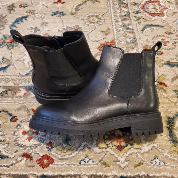 GEOX IRIDEA ABX Waterproof ankle boots