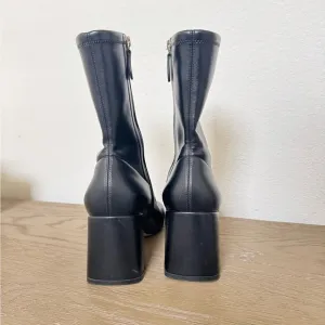 Gianvito Rossi Lyon Leather Boots