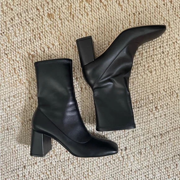 Gianvito Rossi Lyon Leather Boots