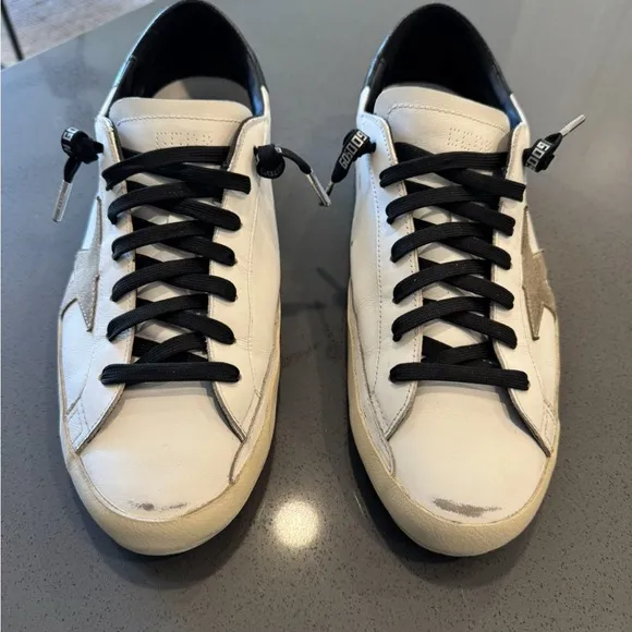 Golden Goose Men's Black and White Sneakers