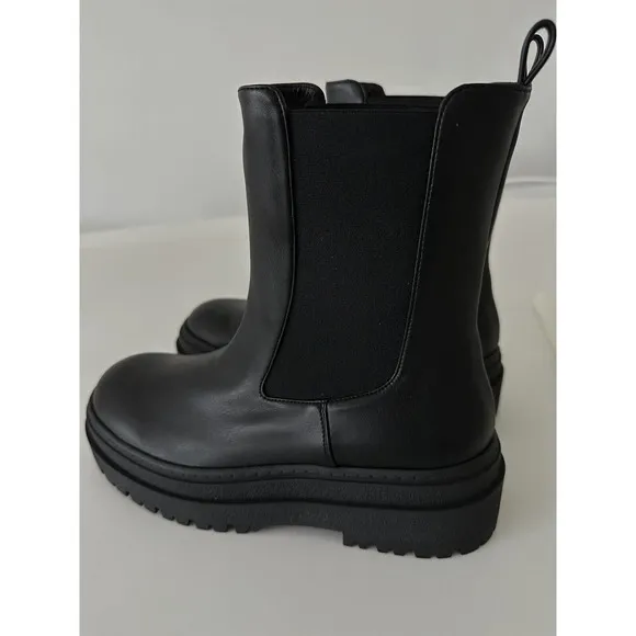 Good American Black Leather Chelsea Boot Womens SIZE 9.5 NEW