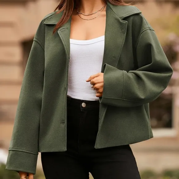 Green Versatile Collared Neck Jacket