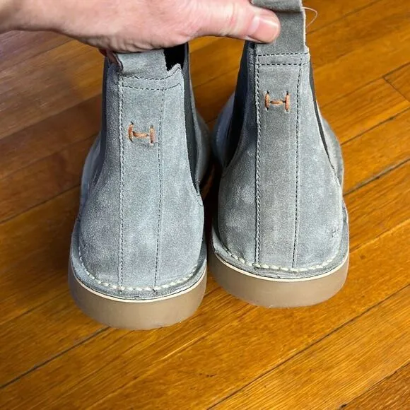 Hawke &amp; Co Chelsea Suede Ankle Boots Almond Toe Elastic Blue Size 13 NWT