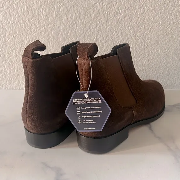 HER by Anthony Veer Michelle Chelsea Leather Boots in Brown, Size 6.5 NEW in Box