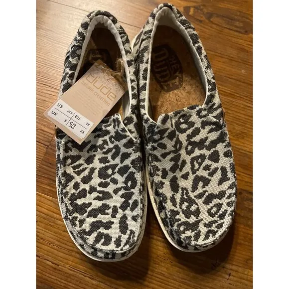 Hey Dude Women's Wendy Silk Moon Slip-On Shoes &amp; Misty Woven Cheetah 7 US  New