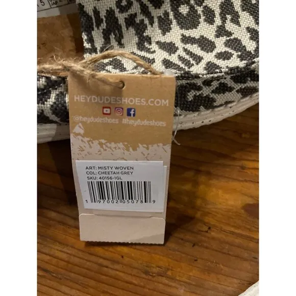 Hey Dude Women's Wendy Silk Moon Slip-On Shoes &amp; Misty Woven Cheetah 7 US  New