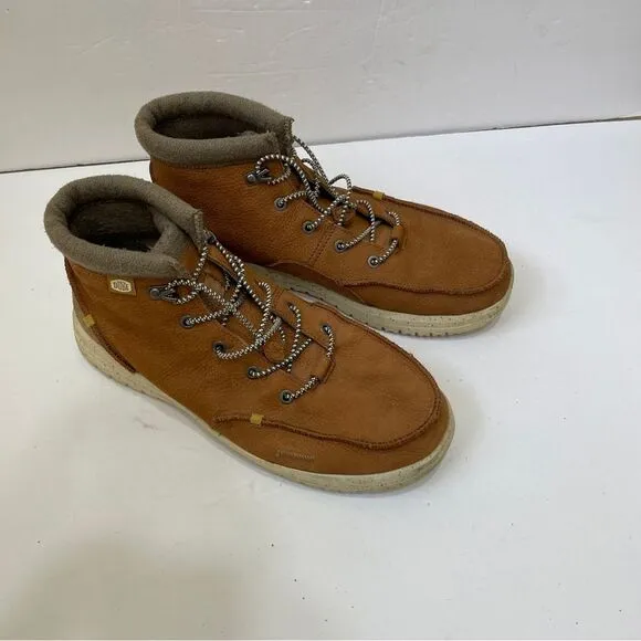 HEY DUDE BRADLEY LEATHER BOOTS IN BROWN