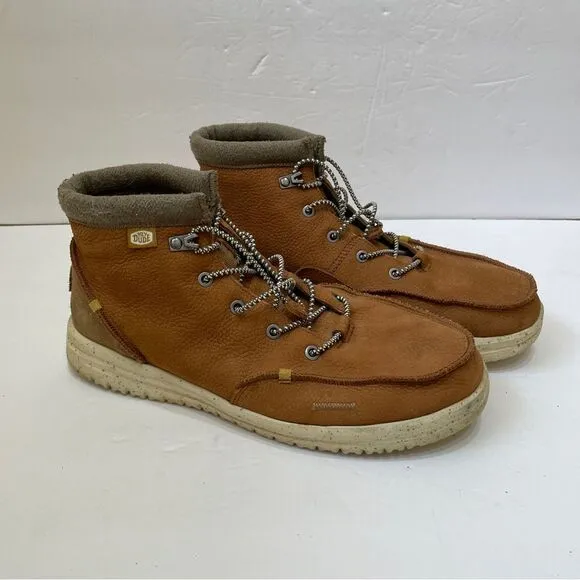 HEY DUDE BRADLEY LEATHER BOOTS IN BROWN