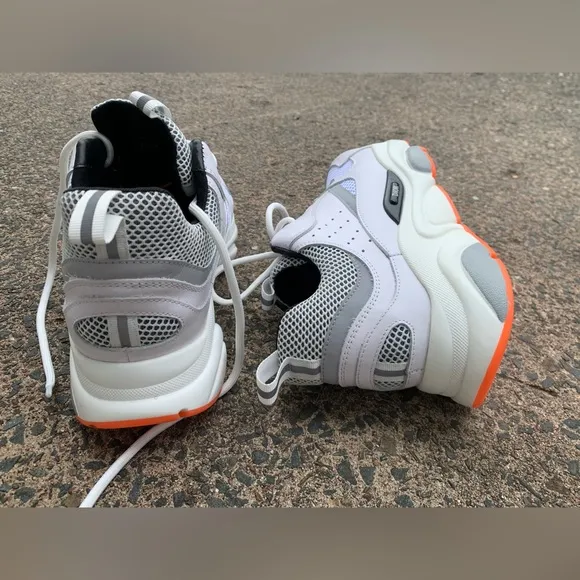 High Designer Fashion Men's Sneakers Size 43 (decent Condition)
