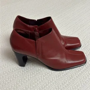 Hillard &amp; Hanson Burgundy Red Leather Ankle Boots Size 8.5 Retro Streetwear Boho