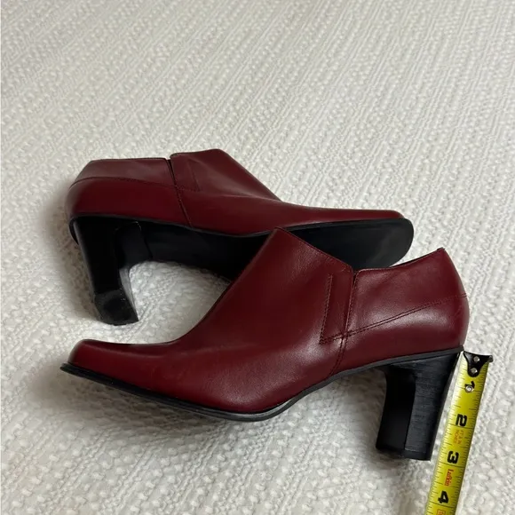 Hillard &amp; Hanson Burgundy Red Leather Ankle Boots Size 8.5 Retro Streetwear Boho