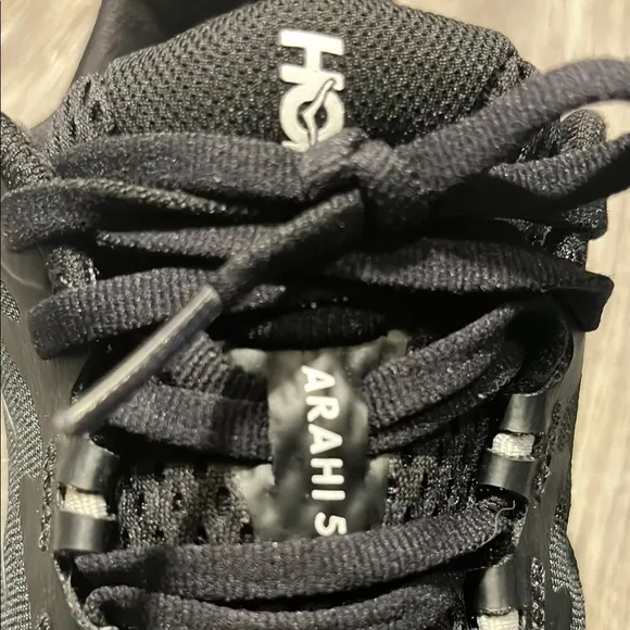 Hoka One One Arahi 5 Black and White Athletic Shoes