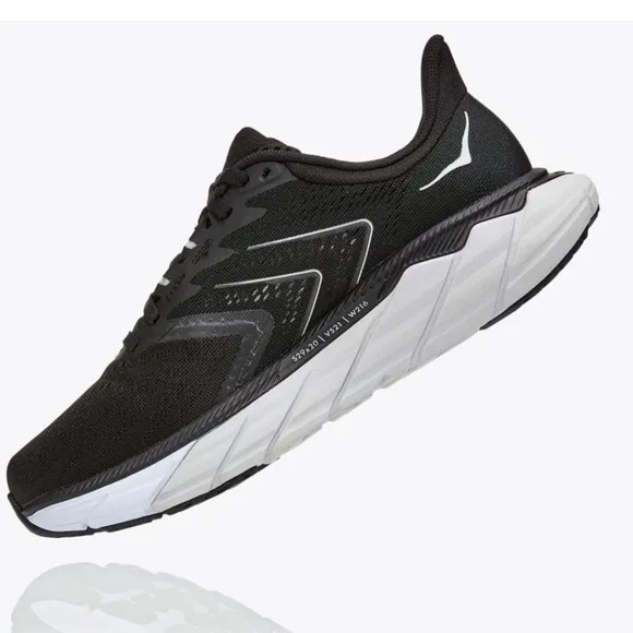 Hoka One One Arahi 5 Black and White Athletic Shoes