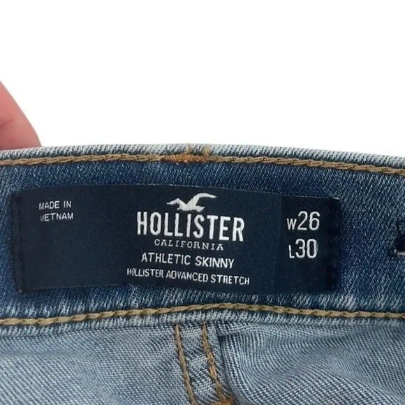 Hollister Light Wash Blue Denim Distressed Athletic Skinny Jeans Size 26X30