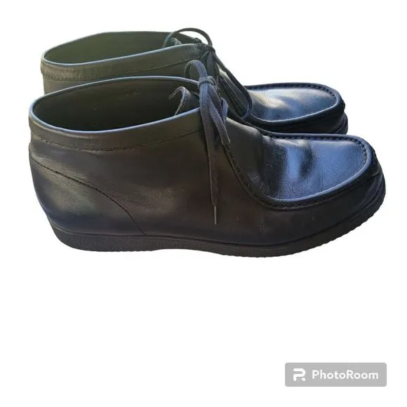 Hush Puppies Men's Bridgeport Black Leather  Chukka Boots. Size 12.