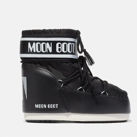 Iconic Low Black Nylon Moon Boots (NWT)