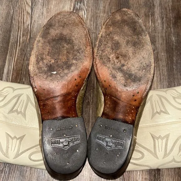 J Chisholm vintage men’s leather hand made western heeled cowboy boots .